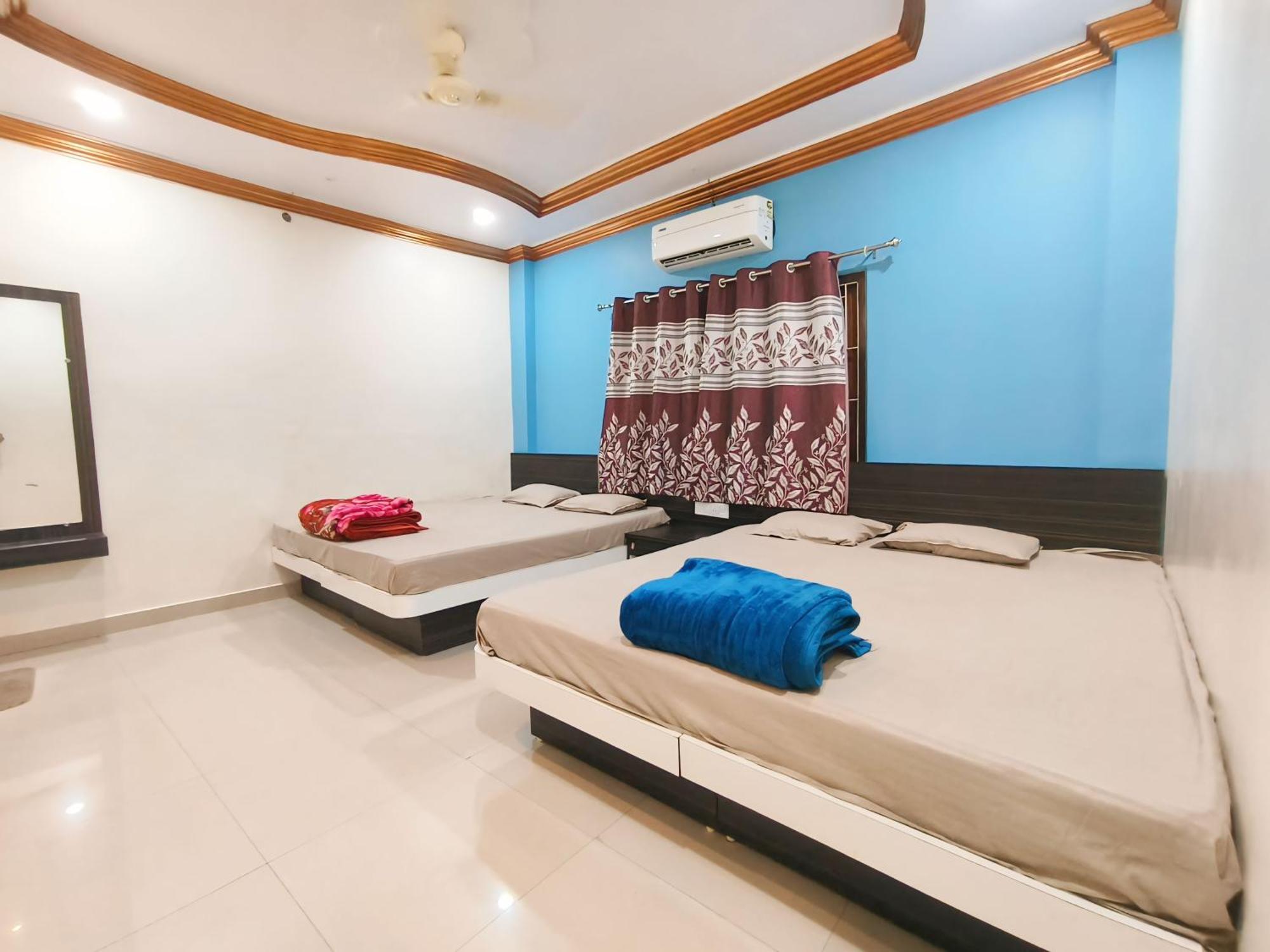 Shree Trilokeshwar Guesthouse Ujjain Ngoại thất bức ảnh
