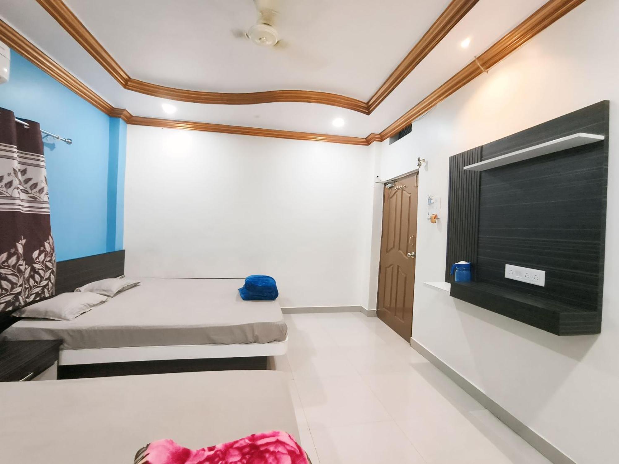 Shree Trilokeshwar Guesthouse Ujjain Ngoại thất bức ảnh